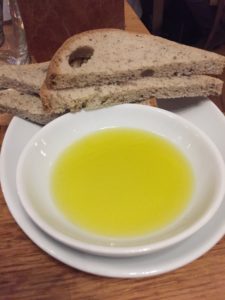 Gluten free bread with oil